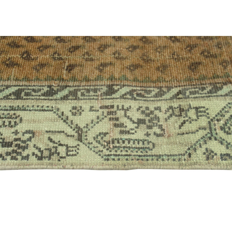 Boleslao Wool Oriental Indoor Rug