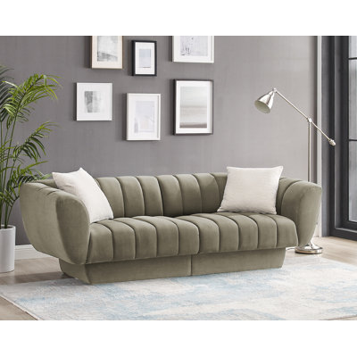 Siniya Chesterfield Sofa 