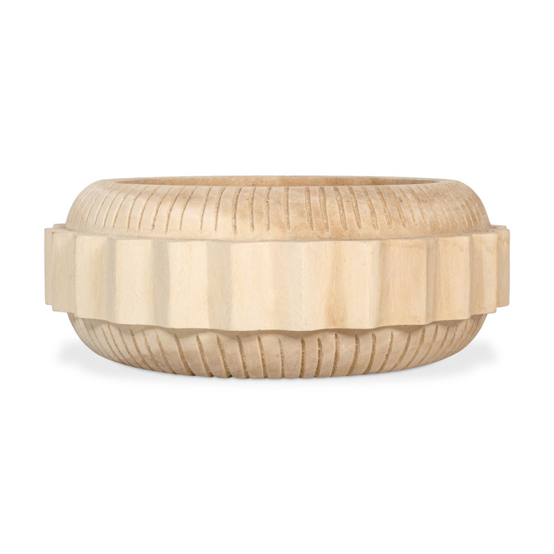 Bol en bois sculpté