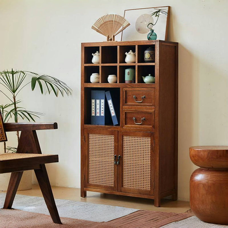 Simple and Retro Display Cabinet
