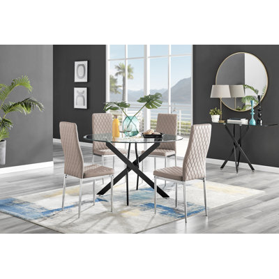 Ensemble repas pour 4 personnes