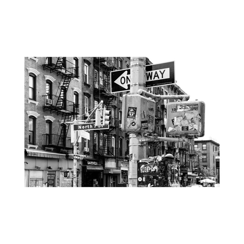 Brooklyn One Way par Philippe Hugonnard - reproduction de photo sur toile tendue, H 26 po x l 40 po x 1,5 po