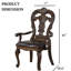 Chaise de style traditionnel avec accoudoirs ornés de corbeaux