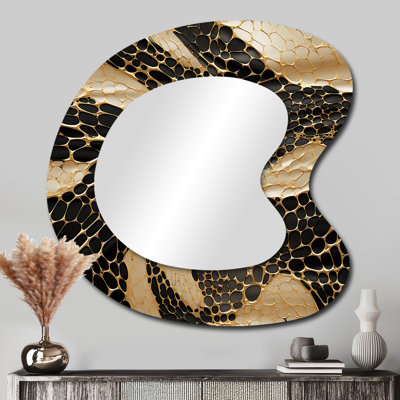 Grand miroir mural doré moderne à formes dorées I - Marble