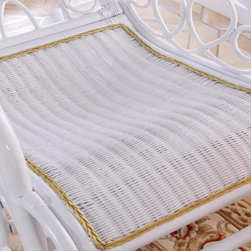 Chaise berçante blanche