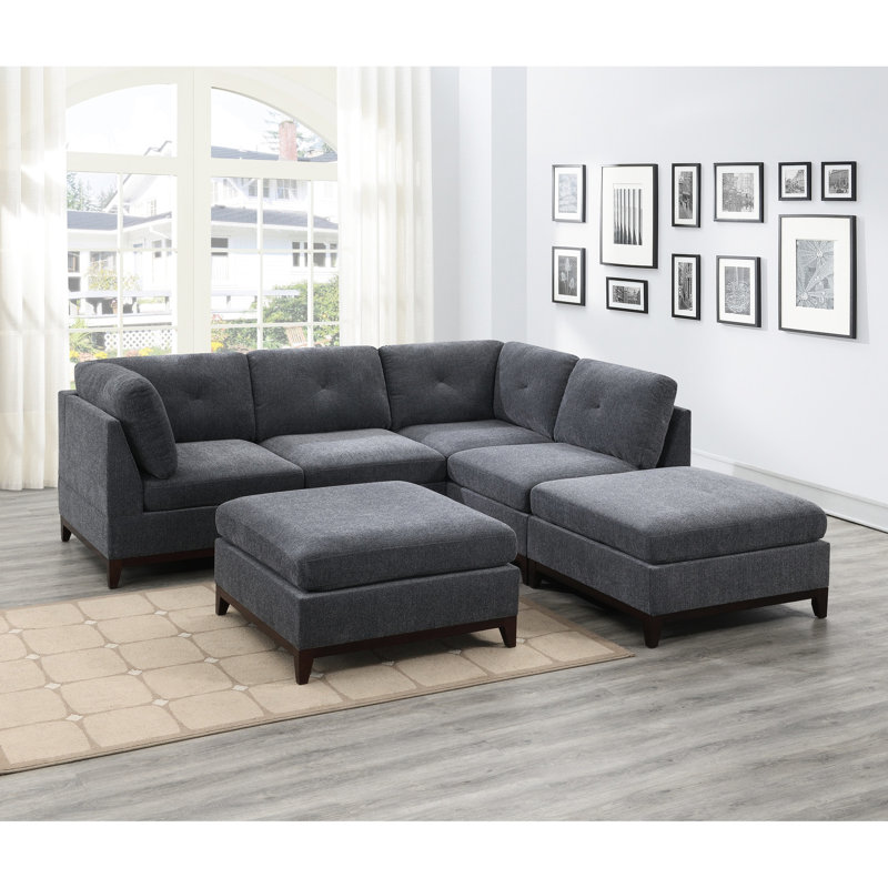 Canapé d'angle en tissu de chenille de style contemporain gris cendré avec pieds en bois et coussins modulaires classiques
