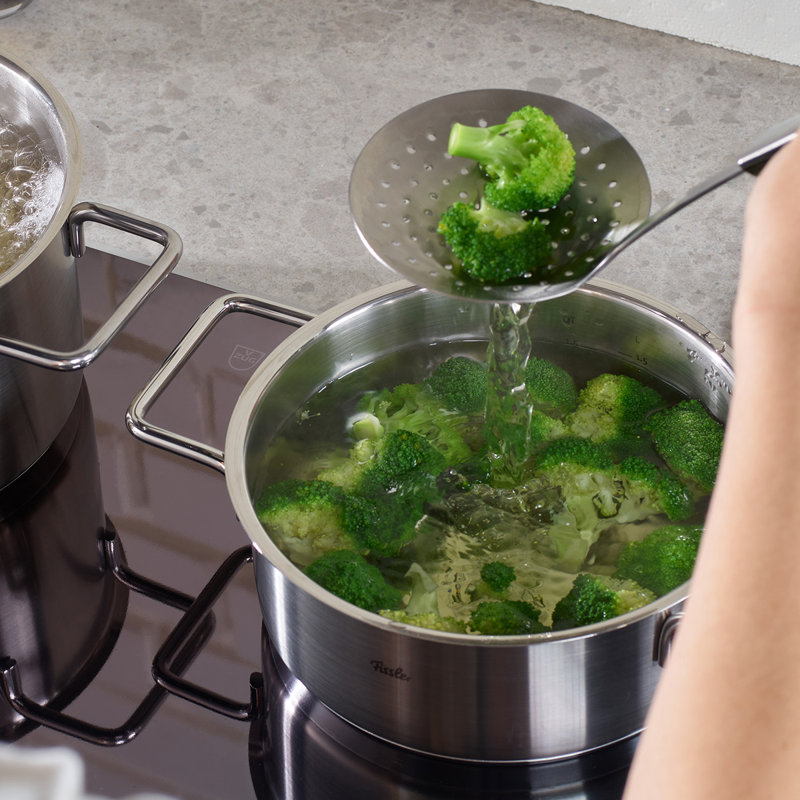 Fissler® Pure Collection Rondeau with Glass Lid, 10.20"