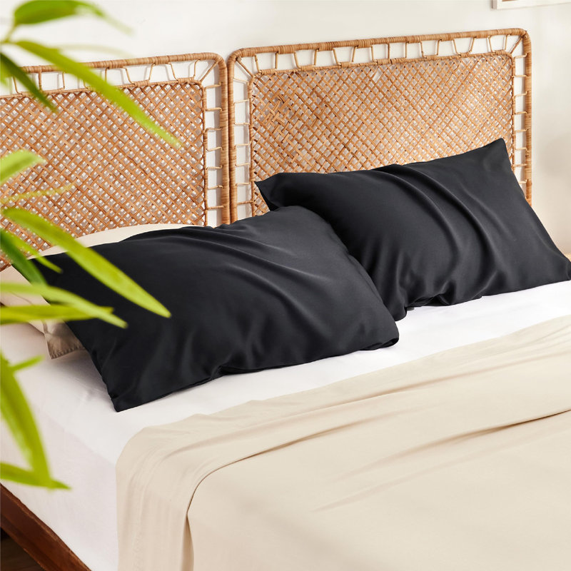 Bedsure Cooling Pillow Cases Queen Size Set Of 2, Rayon Derived From Bamboo Cooling Pillowcases For Hot Sleepers, Soft & Breathable Cool Pillow Covers With Zipper, Gifts, 20X30 Inches