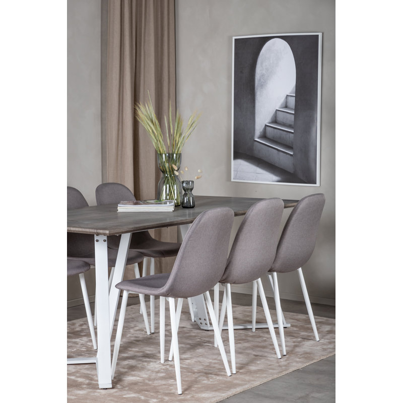 Ariarose 6 - Person Dining Set