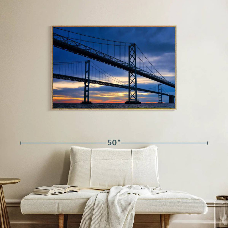 Pont de la baie de Chesapeake à l'aube, Cadre flottant en bois naturel, 40 po x 27 po