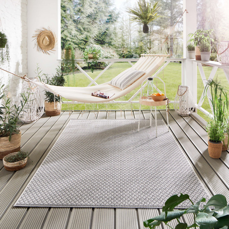 Embyr Geometric Flatweave Indoor / Outdoor Area Rug