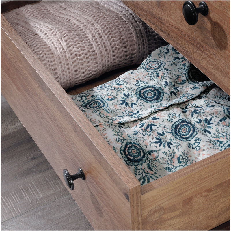 Commode, Brun