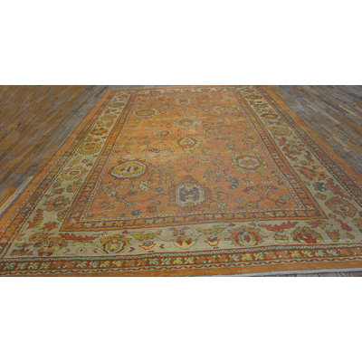 Petit tapis gracieux Oushak turc avec un subtil motif pastel