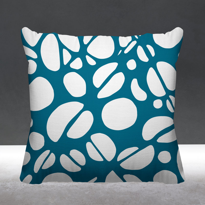 Coussin décoratif intérieur / extérieur Chevy Tribal Abstract, L 17 po x H 17 po, Turquoise