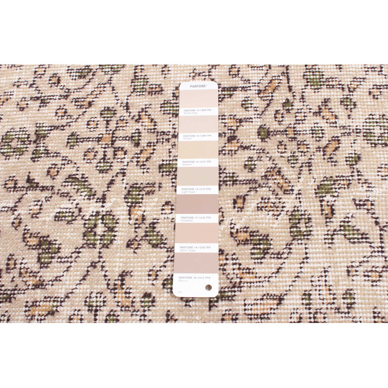 Tapis beige à transition de couleur 6 pi 4 po x 10 pi 3 po