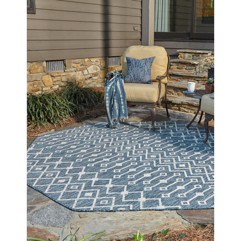 Innsbrook Geometric Indoor / Outdoor Rug, Octagon 7'1" x 7'1"