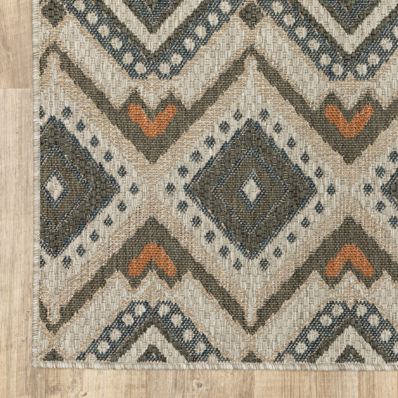 Izola Indoor / Outdoor Rug, Rectangle 7'10" x 10'