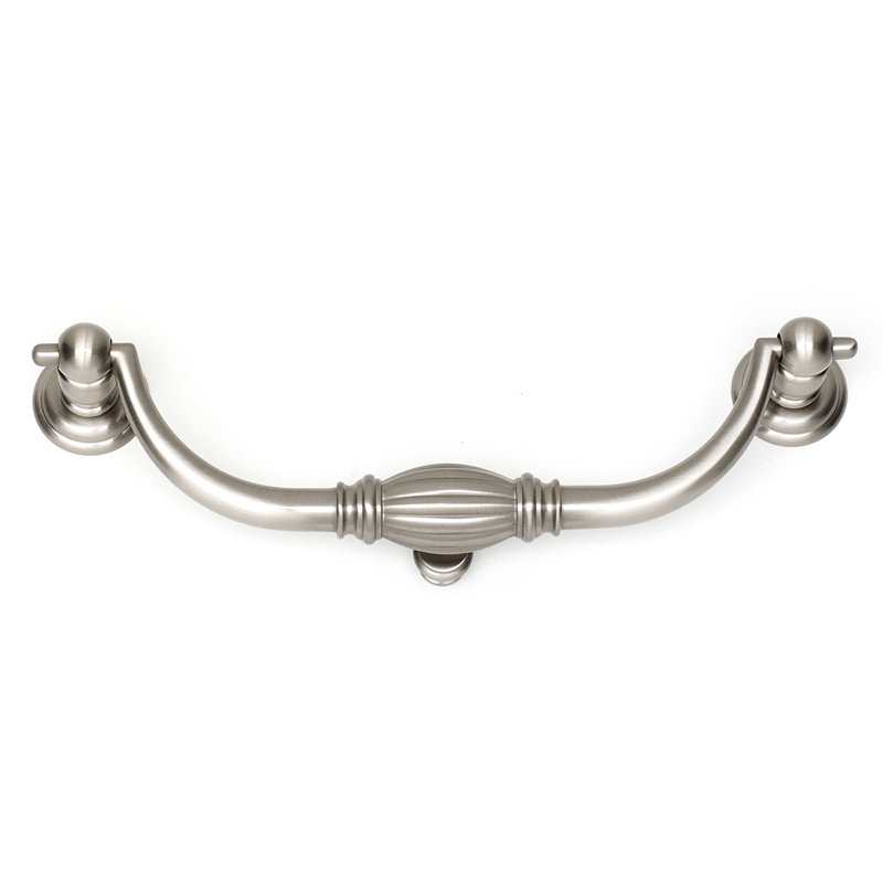 Poignée de chute 6" center to center Tuscany, Nickel satiné