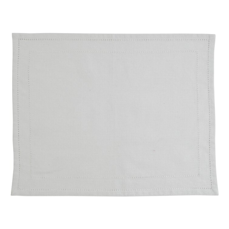 https://assets.wfcdn.com/im/83475577/resize-h755-w755%5Ecompr-r85/1186/118610490/Cotone+Linens+Cotton+Placemat.jpg