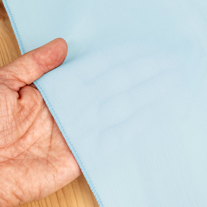 Chemin de table Ringling, Bleu clair
