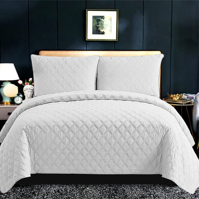 Ledar Polyester Geometric Shapes Bedspread with Pillow Shams Included, White