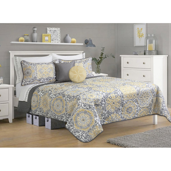 Safdie & Co. Inc. Safdie Luxury Home Damask Quilt Set & Reviews | Wayfair