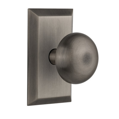 Plaque Studio avec bouton de porte New York