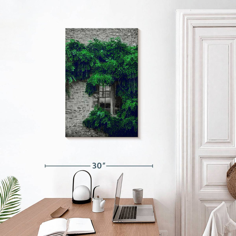 Lilie Botanical Window, 30" H x 20" W