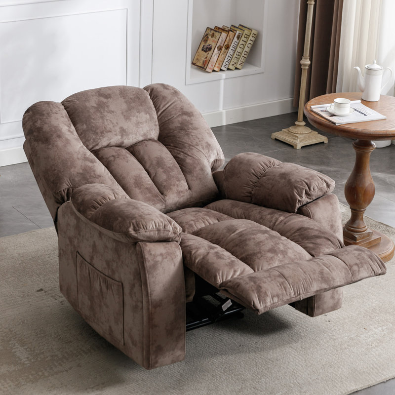 Foyil 41.34'' Oversized Manual Chair - Heated Massage Recliner with Super Soft Padding & Dual Cup Holders, Brown