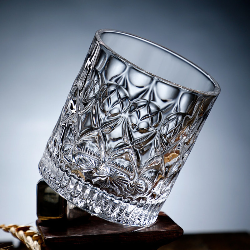 Verre à whisky: cristal luxueux et haut de gamme - un verre élégant et de qualité supérieure pour les spiritueux, le brandy et la bière