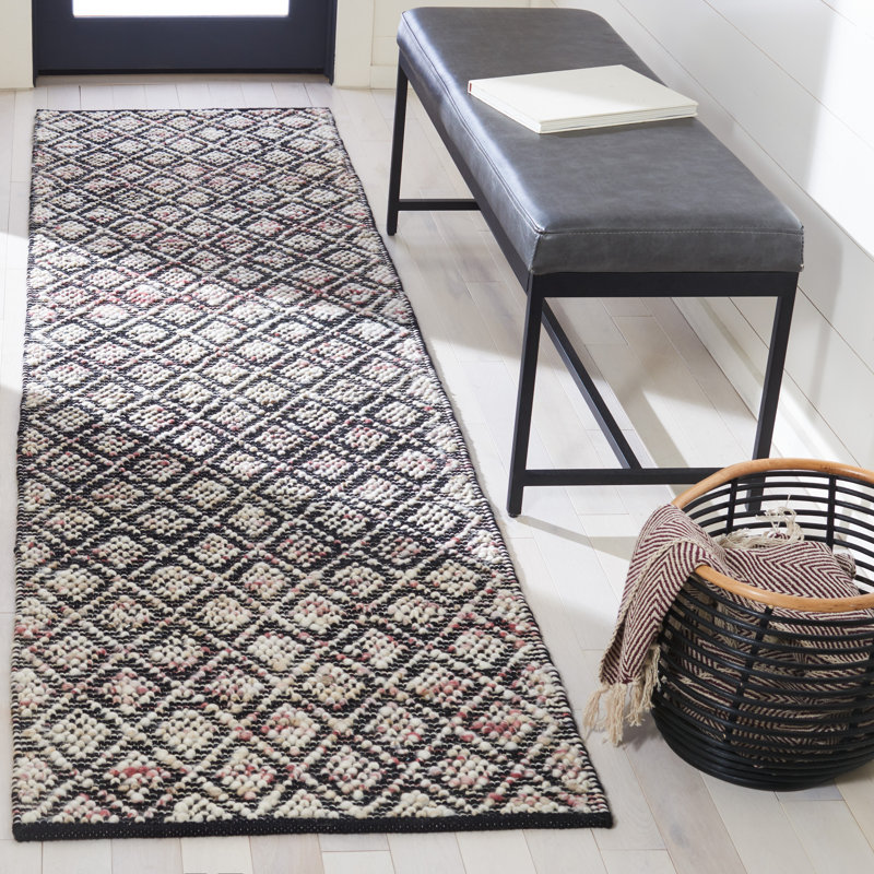 Natura Hand Woven Wool/Cotton Geometric Rug in Ivory/Red/Black, Runner 2'3" x 9'