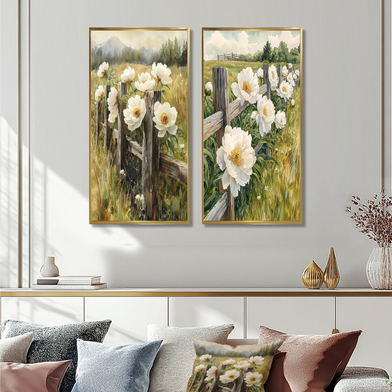 Pivoines dans la clôture pastorale I - art mural floral 2 panneaux, 28" H x 25" W, Cadre flottant doré