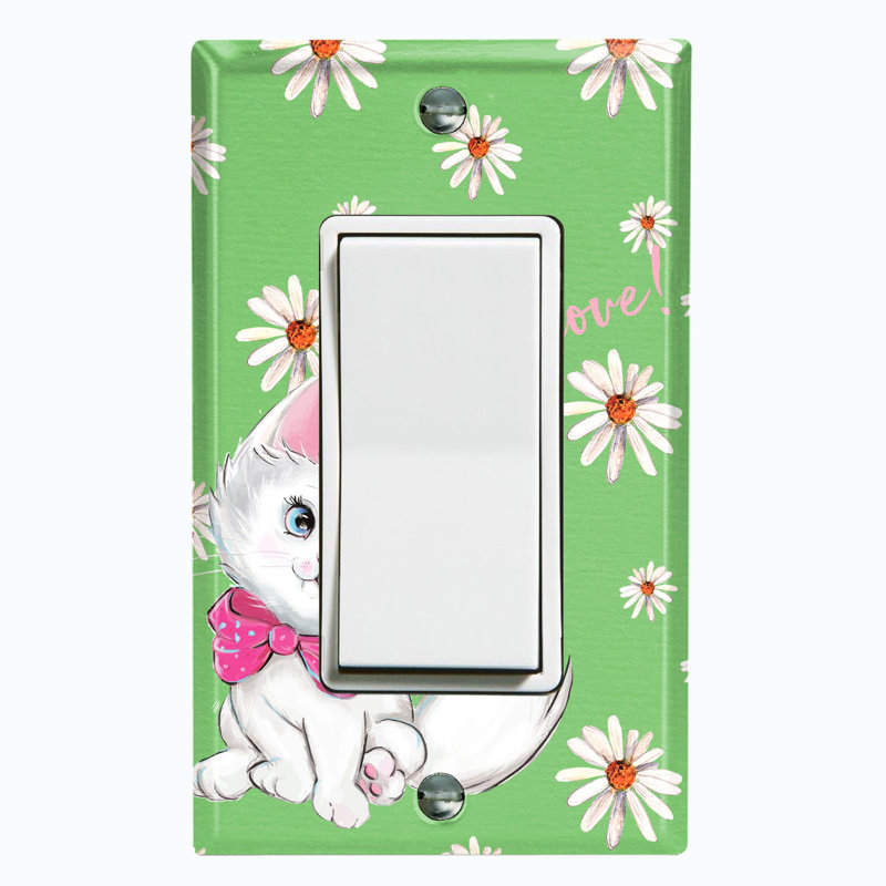Mignon chat, cœurs roses et fleurs