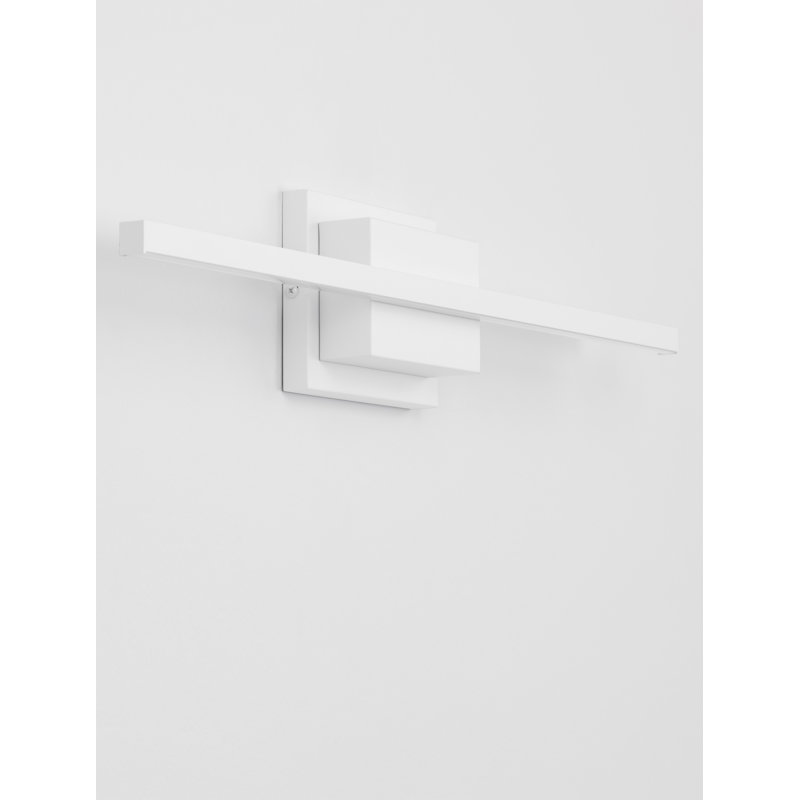 Sandy White Aluminiun & Acrylic LED 12.5 Watt 230 Volt 750Lm 3000K IP20 L:60.5 W: 6.9 H: 11.8 Cm