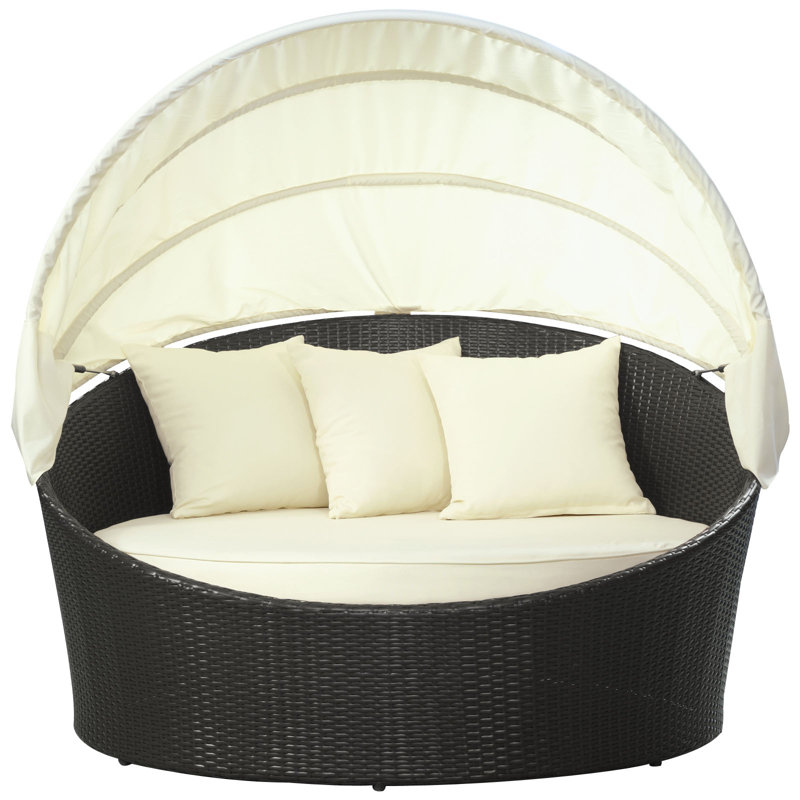 Siesta Outdoor Rattan Canopy Bed