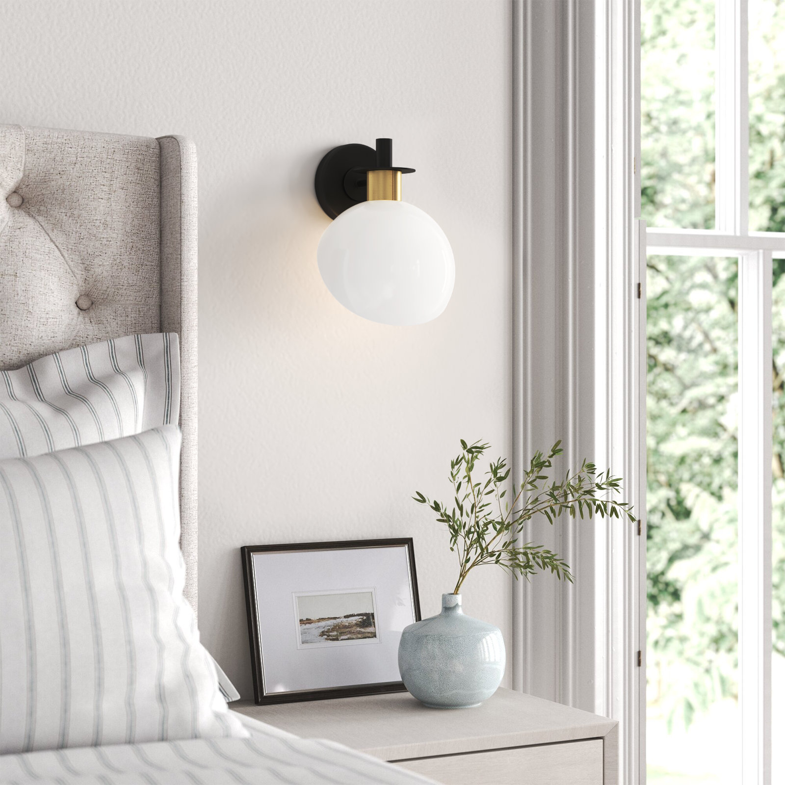 Anderle Single Light Brass Armed Sconce