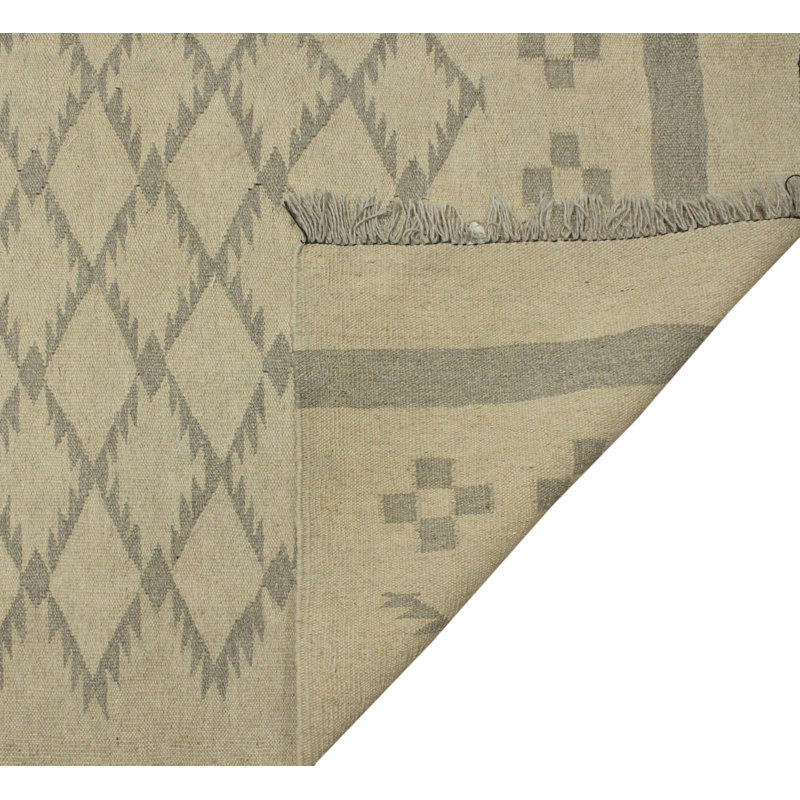One-of-a-Kind Handwoven 3'4" x 5'1" Wool Ivory Area Rug