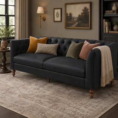 Canapé Chesterfield Gatton 73,5 po en similicuir, 3 places, accoudoirs évasés et dossier capitonné, coussins d'assise amovibles, pieds en hévéa naturel/noyer, mousse et ressorts ensachés