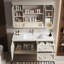 Armoire de salle de bain crème-111892386