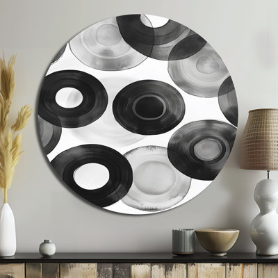 Radial Circles In Monochrome - Abstract Geometric Round Metal Wall Art