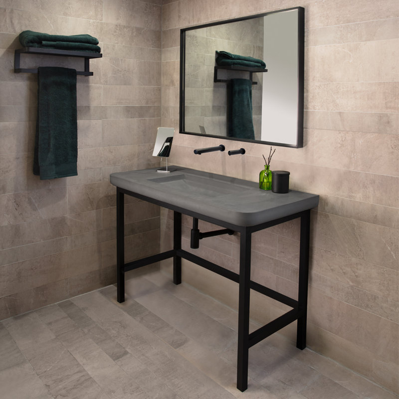 Zoom Wall Mounted Bathroom Faucet, Matte Black