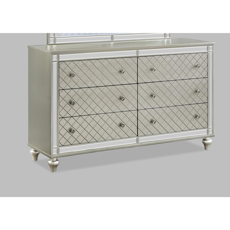 Contemporary Style Chest