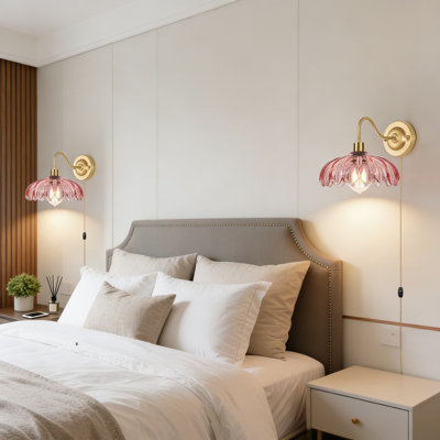 Ensemble de 2 appliques murales à brancher avec abat-jour en verre fleur, cordon réglable en continu et ampoules à DEL incluses pour la chambre à coucher, le salon et le couloir