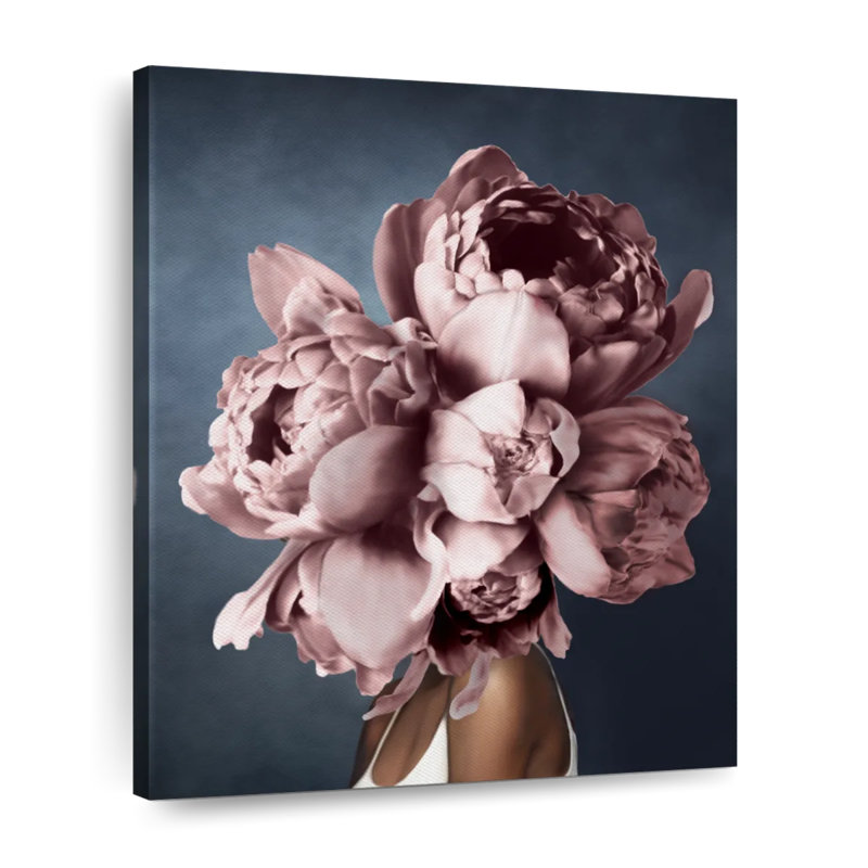 «Peony Dream», reproduction sur toile, H 28 po x l 35 po x P 1,25 po