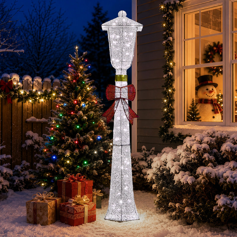 Phare argenté de 5 pi avec 110 lumières blanches DEL, décoration classique de Noël à brancher, Silver