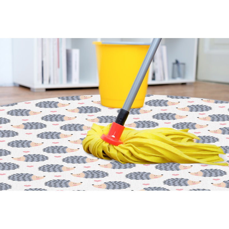 Ajeta Vinyl Machine Printed Area Rug, Round 120cm