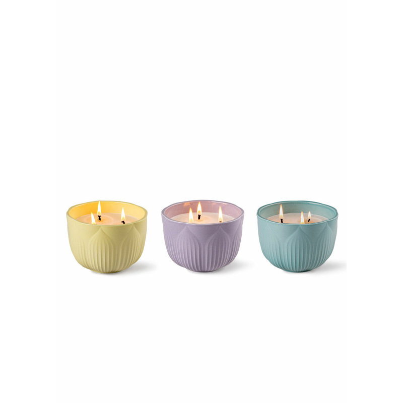 Fleurs Candle. Gardens Of Valencia Scent