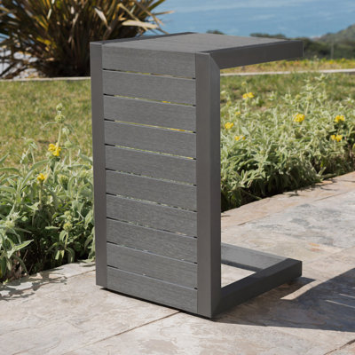 Table en forme de C