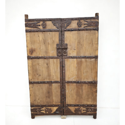 DYAG East Brown Solid Wood Pivot