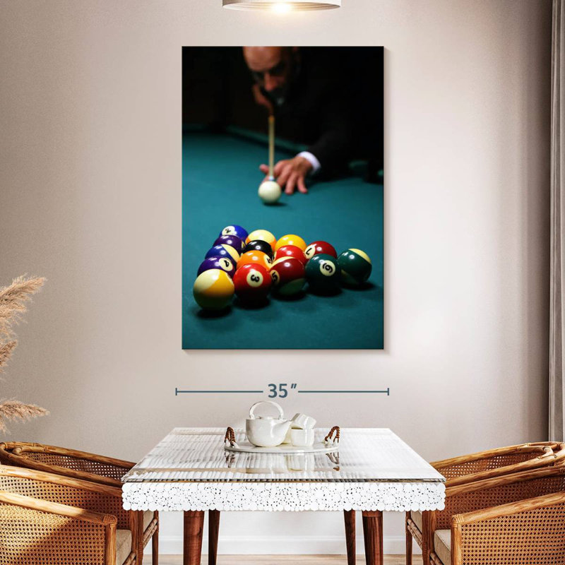 Joueur de billard, H 51 po x l 34 po